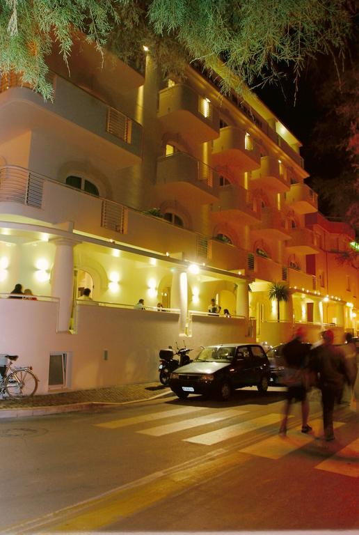 Terrazza Marconi Hotel&Spamarine Senigallia Exterior foto